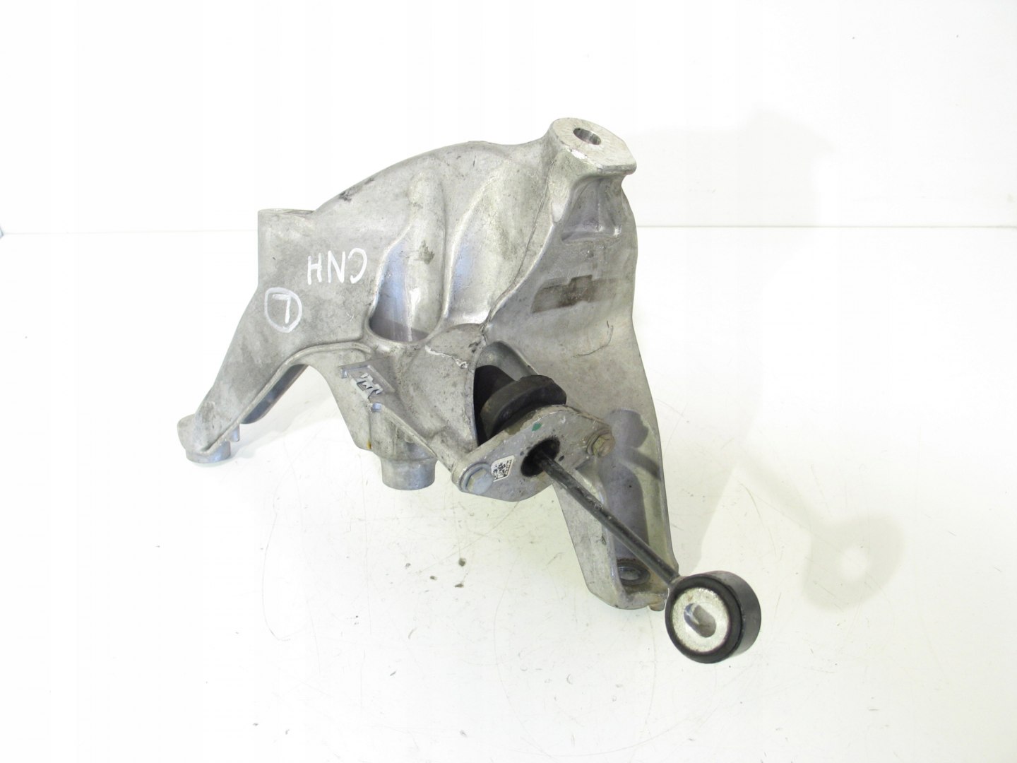 ŁAPA WSPORNIK SILNIKA AUDI Q5 2.0 TDI 80A199307A