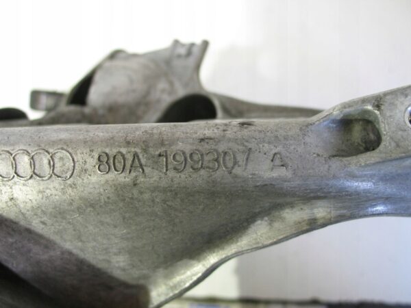 ŁAPA WSPORNIK SILNIKA AUDI Q5 2.0 TDI 80A199307A