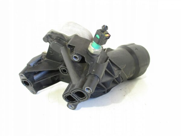 PODSTAWA FILTRA OLEJU VW SKODA 2.0 TDI 03N115389M