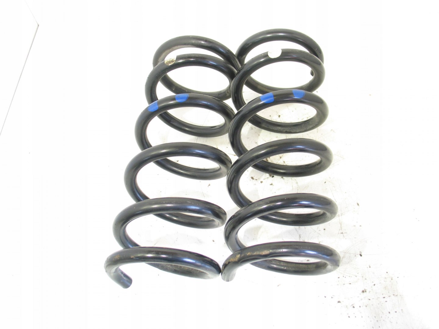 SPRĘŻYNY TYŁ INFINITI FX30 II QX70 3.0 D KOMPLET