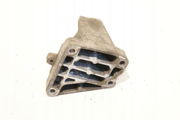 ŁAPA SILNIKA LEWA MERCEDES W639 3,0CDI A6422231904