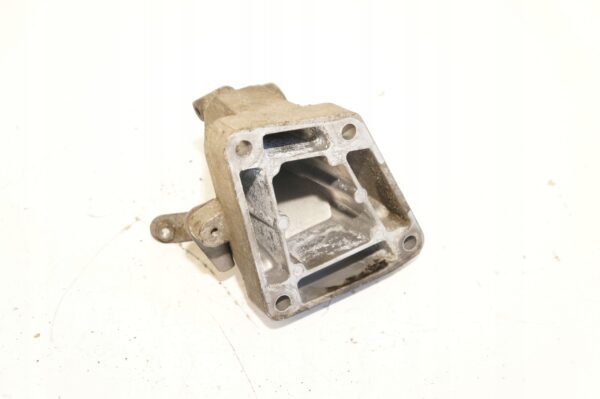 ŁAPA SILNIKA PRAWA MERCEDES 639 3,0CDI A6422232804