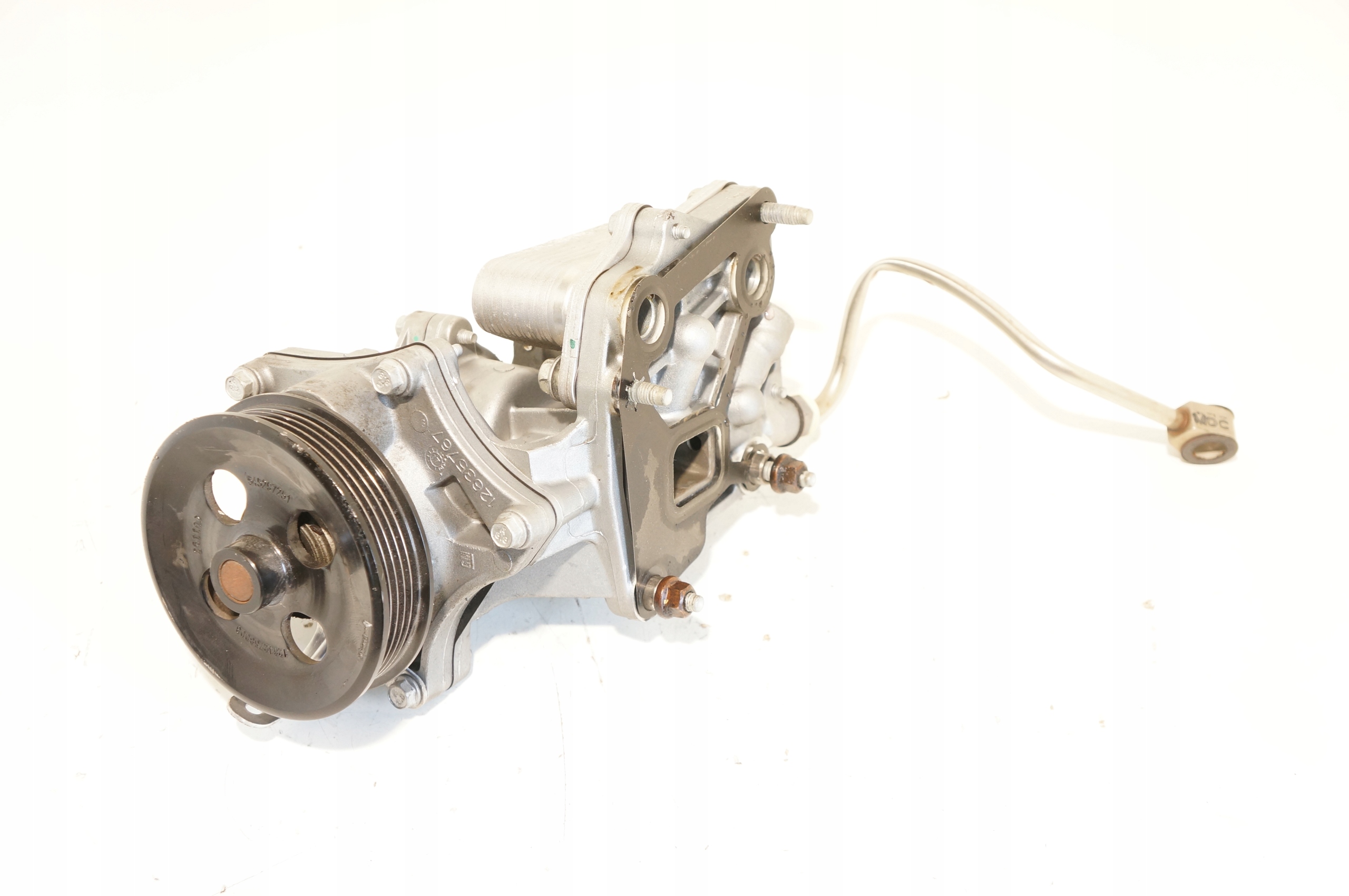 POMPA WODY OPEL ASTRA V K 1,4 T B14XFT 12641869