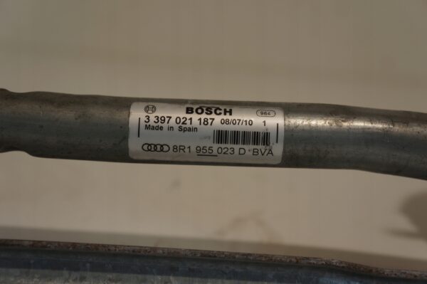 MECHANIZM WYCIERACZEK PRZÓD AUDI Q5 8R 8R1955119A