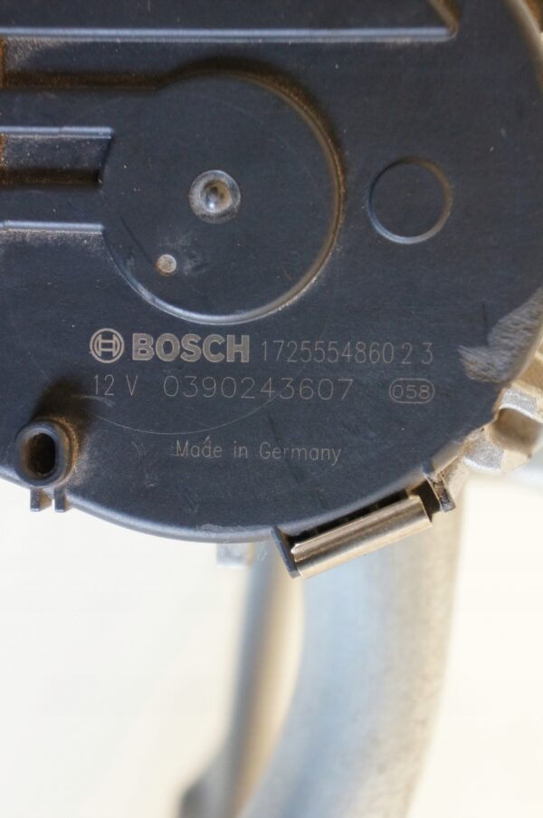 MECHANIZM WYCIERACZEK OPEL CROSSLAND C3 0390243607