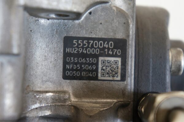 POMPA WTRYSKOWA OPEL ASTRA MOKKA 1,6 CDTI 55570040