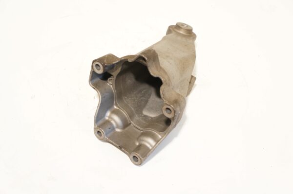 ŁAPA SILNIKA PRAWA W212 W204 2,2 CDI A6512233404