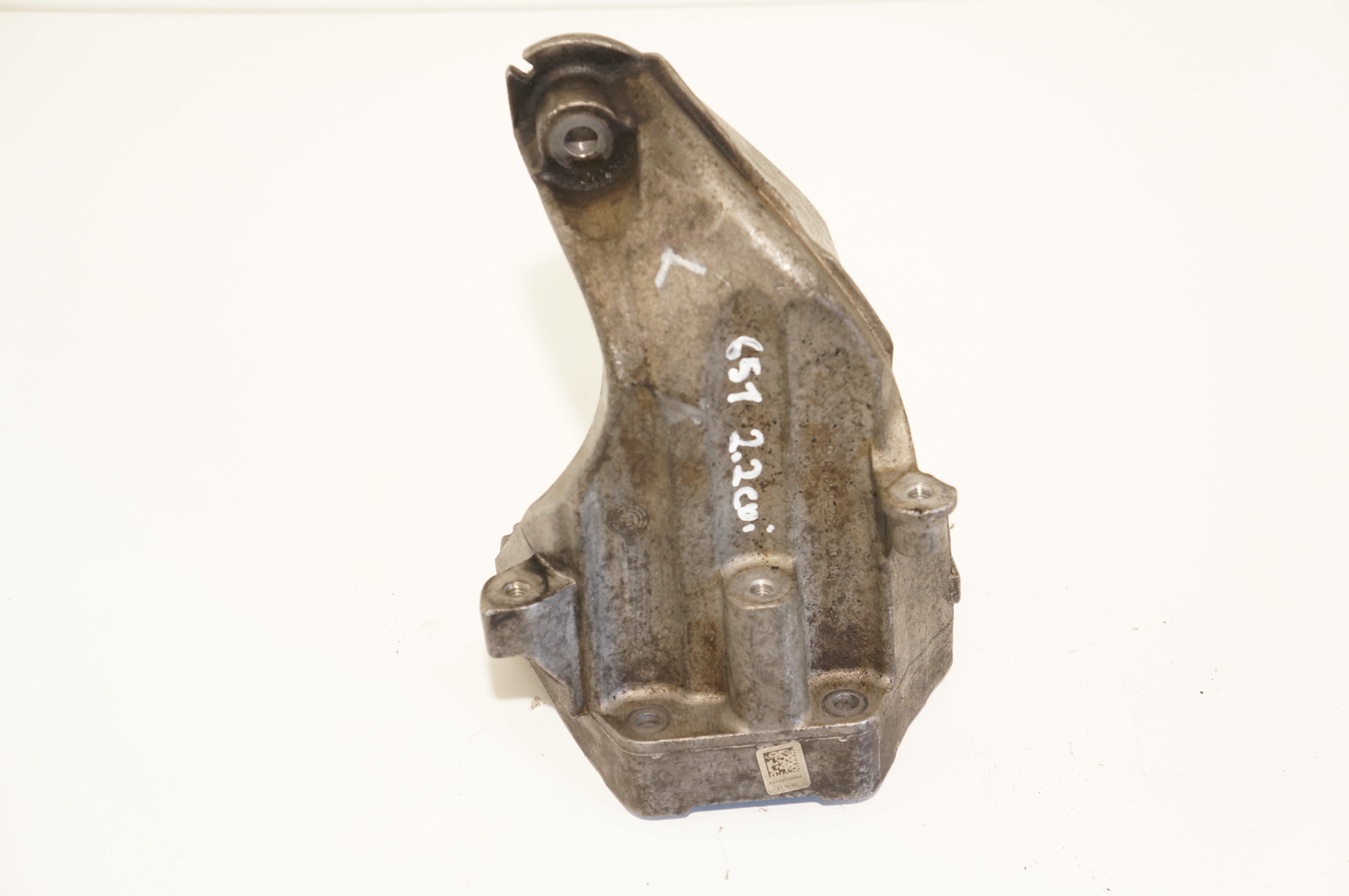 ŁAPA SILNIKA LEWA W212 W204 2,2 CDI A6512230004