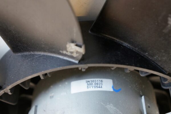 WENTYLATOR CHŁODNICY BMW F20 F30 2,0D 5YY0544 300W