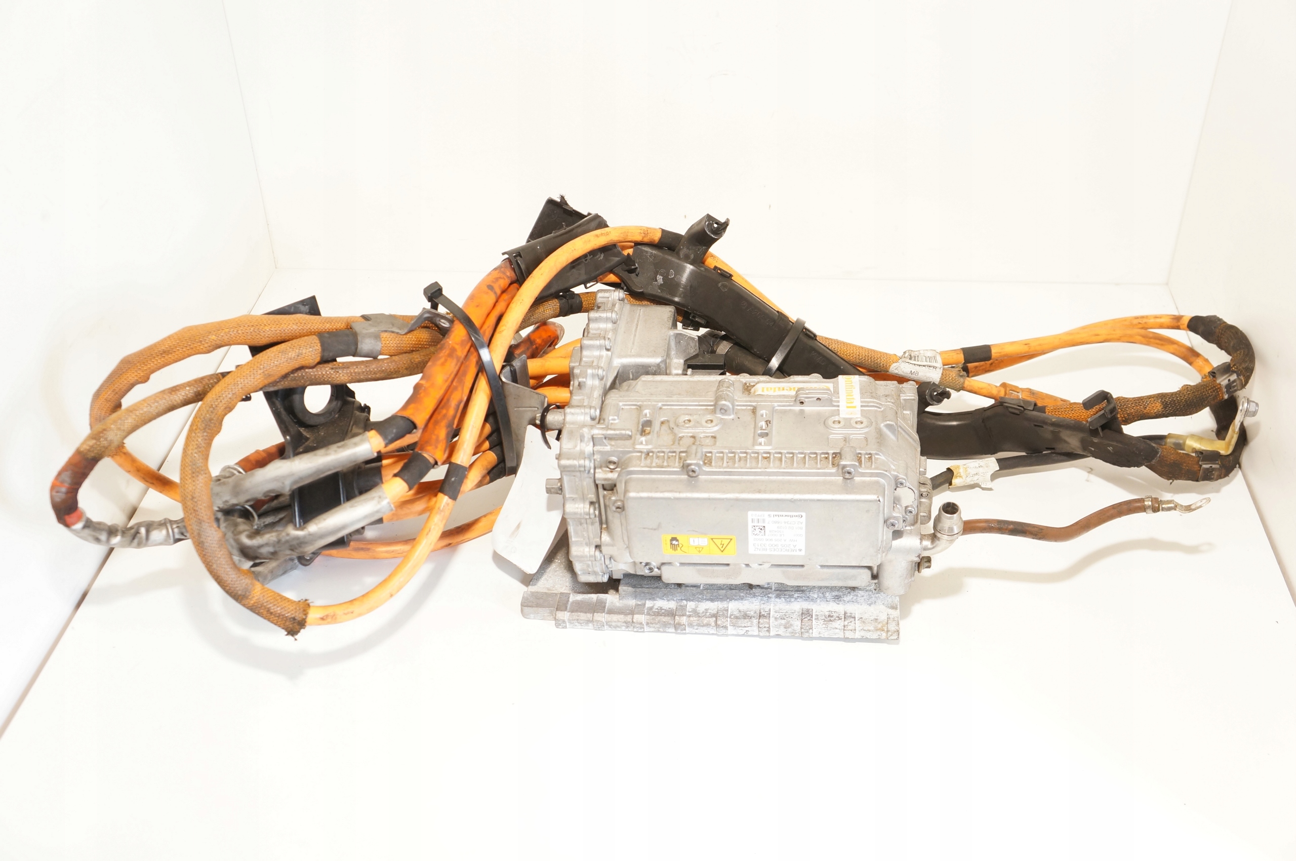 FALOWNIK INWERTER MERCEDES W205 HYBRID A2059003313