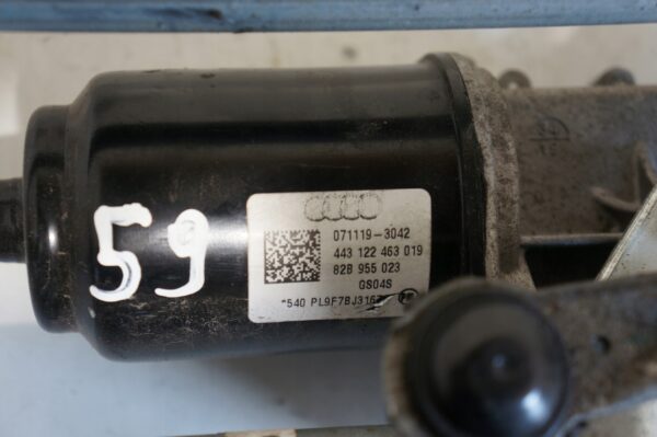 MECHANIZM WYCIERACZEK PRZÓD AUDI A1 82B955119 EU