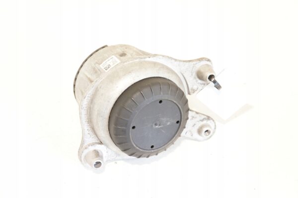 PODUSZKA SILNIKA MERCEDES W205 2,0 CGI A2052400200