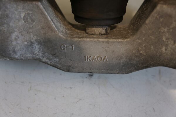 PODUSZKA SILNIKA NISSAN JUKE 1,6 HR16 1KA0A