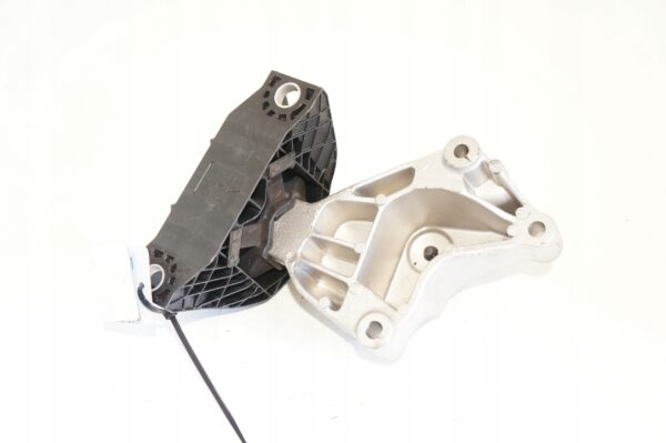 13896971023-696aa3e6aa502 PODUSZKA SILNIKA DACIA SANDERO III 1,0 113752043R