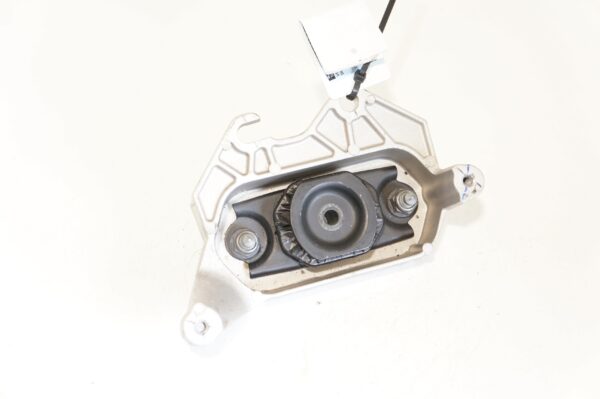 13897291686-696aa3c92ff62 PODUSZKA SKRZYNI DACIA SANDERO III 1,0 112535643R