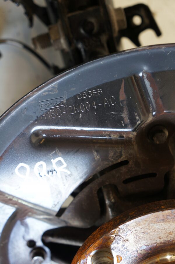 MCPHERSON ZWROTNICA PRAWY FIESTA MK8 H1BC18045AC