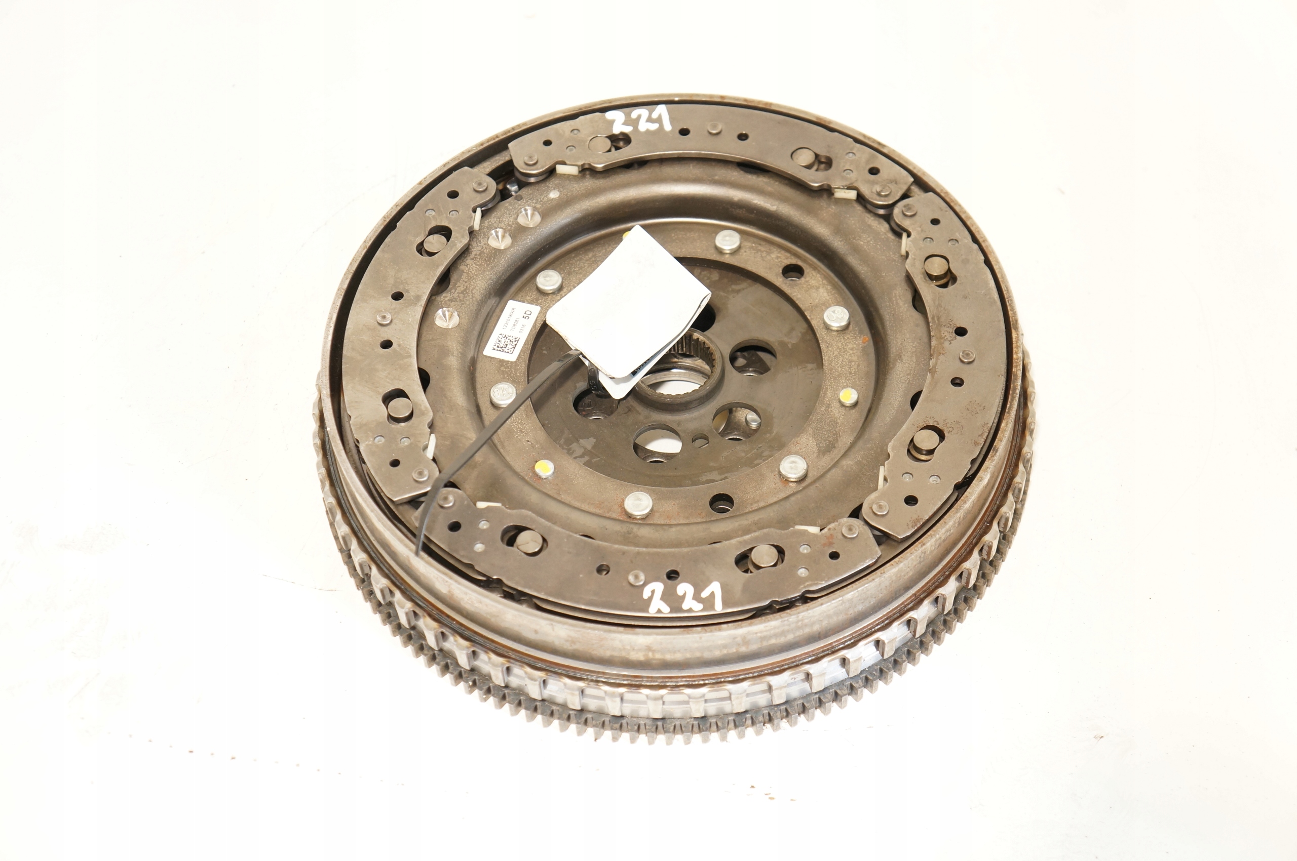 KOŁO DWUMASOWE AT EDC KADJAR 1,2 1,3TCE 123101804R