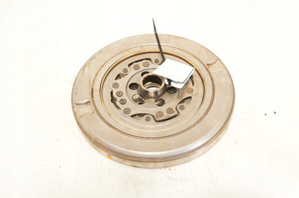 KOŁO DWUMASOWE DSG VW GOLF VII GTE 1,4 04E105266Q