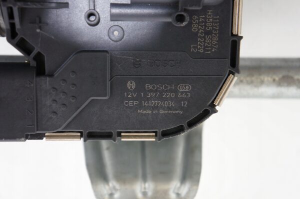 MECHANIZM WYCIERACZEK PRZÓD AUDI A3 8V 8V1955119C