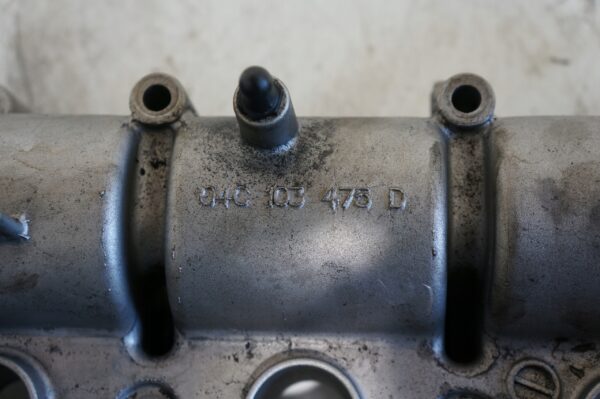 POKRYWA ZAWORÓW WAŁKI VW POLO UP! 1,0 04C103475D