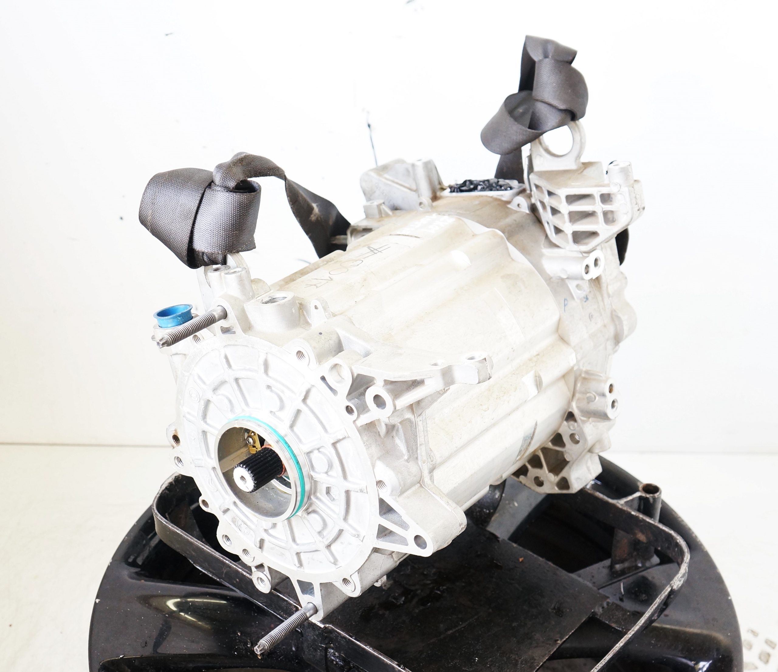 SILNIK ENGINE ELEKTRYCZNY OPEL CORSA F 208 II ZAFIRA PSA ZK01 105TA5 ZKX