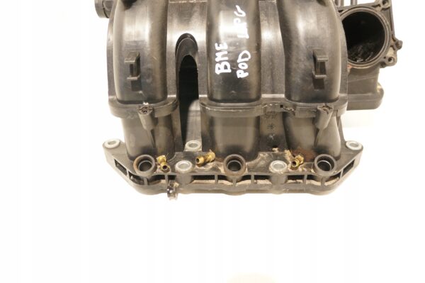 KOLEKTOR SSĄCY VW POLO IV 9N IBIZA III FABIA I 1,2 12V 03E129711D POD LPG