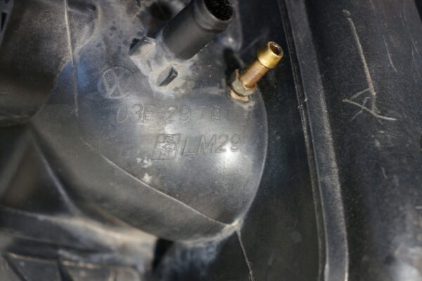 KOLEKTOR SSĄCY VW POLO IV 9N IBIZA III FABIA I 1,2 12V 03E129711D POD LPG