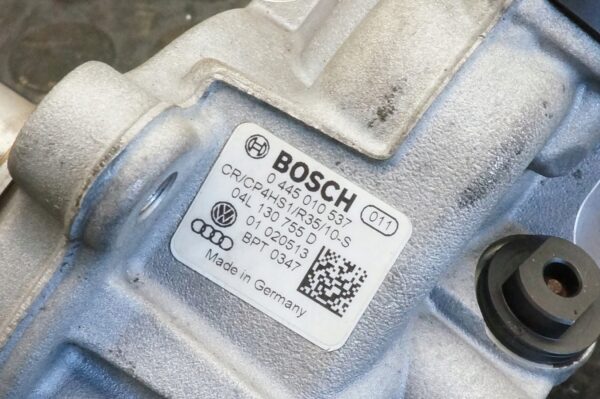 POMPA WTRYSKOWA VW GOLF VII 1,6 2,0 TDI 04L130755D 0445010537