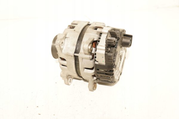 ALTERNATOR SILNIKA AUDI A6 C8 A7 A5 8W A4 B9 2,0 TDI 04L903018BX 14V 210A