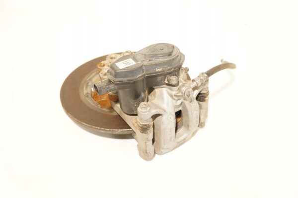 ZWROTNICA ZACISK PRAWY TYŁ CITROEN C4 III DS3 II CORSA F 1,2 THP 9842295180