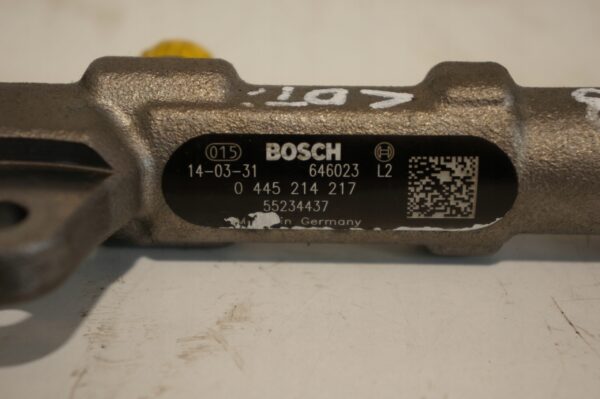 LISTWA WTRYSKOWA CZUJNIK FIAT 500 FIORINO CORSA E 1,3 CDTI MJET 0445214217