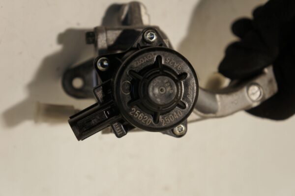 ZAWÓR EGR SILNIKA TOYOTA LEXUS NX RAV-4 2,5i A25A HYBRID 4PIN 25620-25040