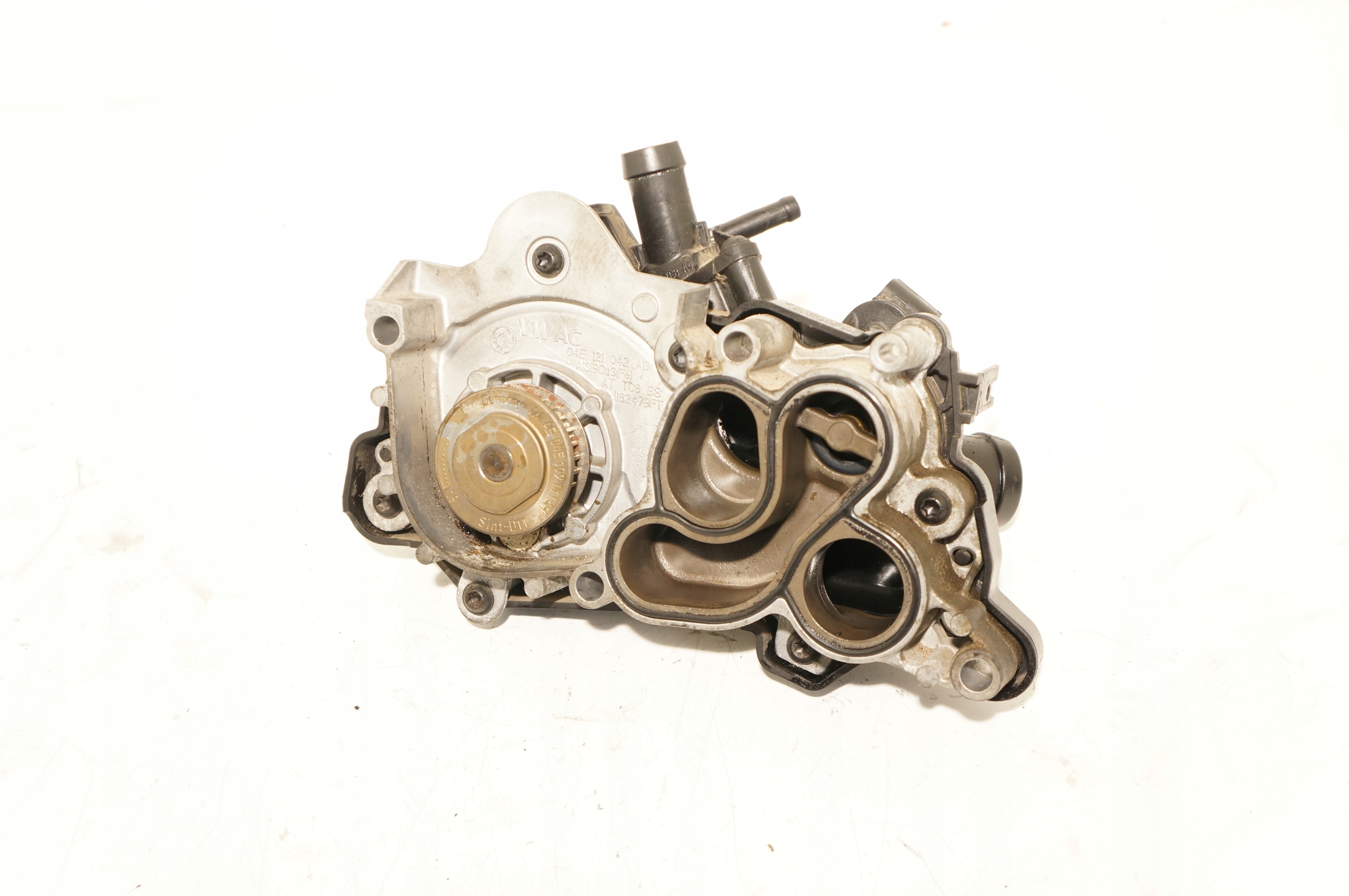 POMPA WODY VW POLO 2G KAROQ T-CROSS 1,0 TSI DKR DKL 04E121600CC 04E121042AD