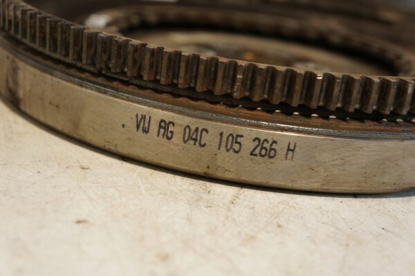 KOŁO ZAMACHOWE AT DSG VW POLO 2G ARONA IBIZA SCALA 1,0 TSI DLA 04C105266H