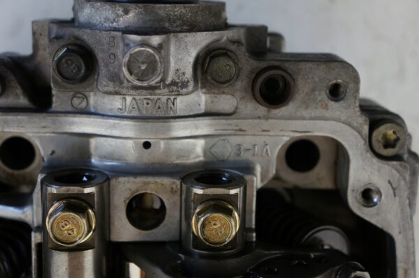 GŁOWICA SILNIKA PRAWA SUBARU LEGACY FORESTER IMPREZA 2,0 16V EJ20 L20 3-1A