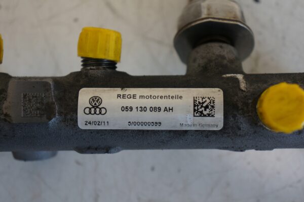 LISTWA WTRYSKOWA LEWA VW AUDI A4 A6 Q5 A5 TOUAREG 2,7 3,0 TDI 059130089AH