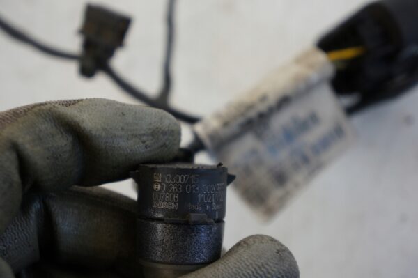 WIĄZKA CZUJNIK PARKOWANIA 3 PDC TYŁ OPEL ASTRA IV J KOMBI 13310943 13300715