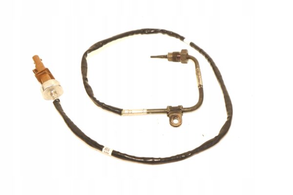 CZUJNIK TEMPERATURY SPALIN VW ARTEON KODIAQ PASSAT B8 2,0TDI 03N919529F CUA