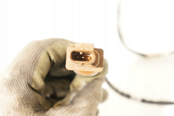 CZUJNIK TEMPERATURY SPALIN VW ARTEON KODIAQ PASSAT B8 2,0TDI 03N919529F CUA