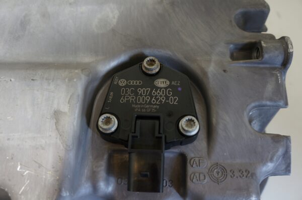 MISKA OLEJOWA VW GOLF V A3 8P PASSAT B6 1.6 2,0 TDI BKC BKD 03G103603AF/AD