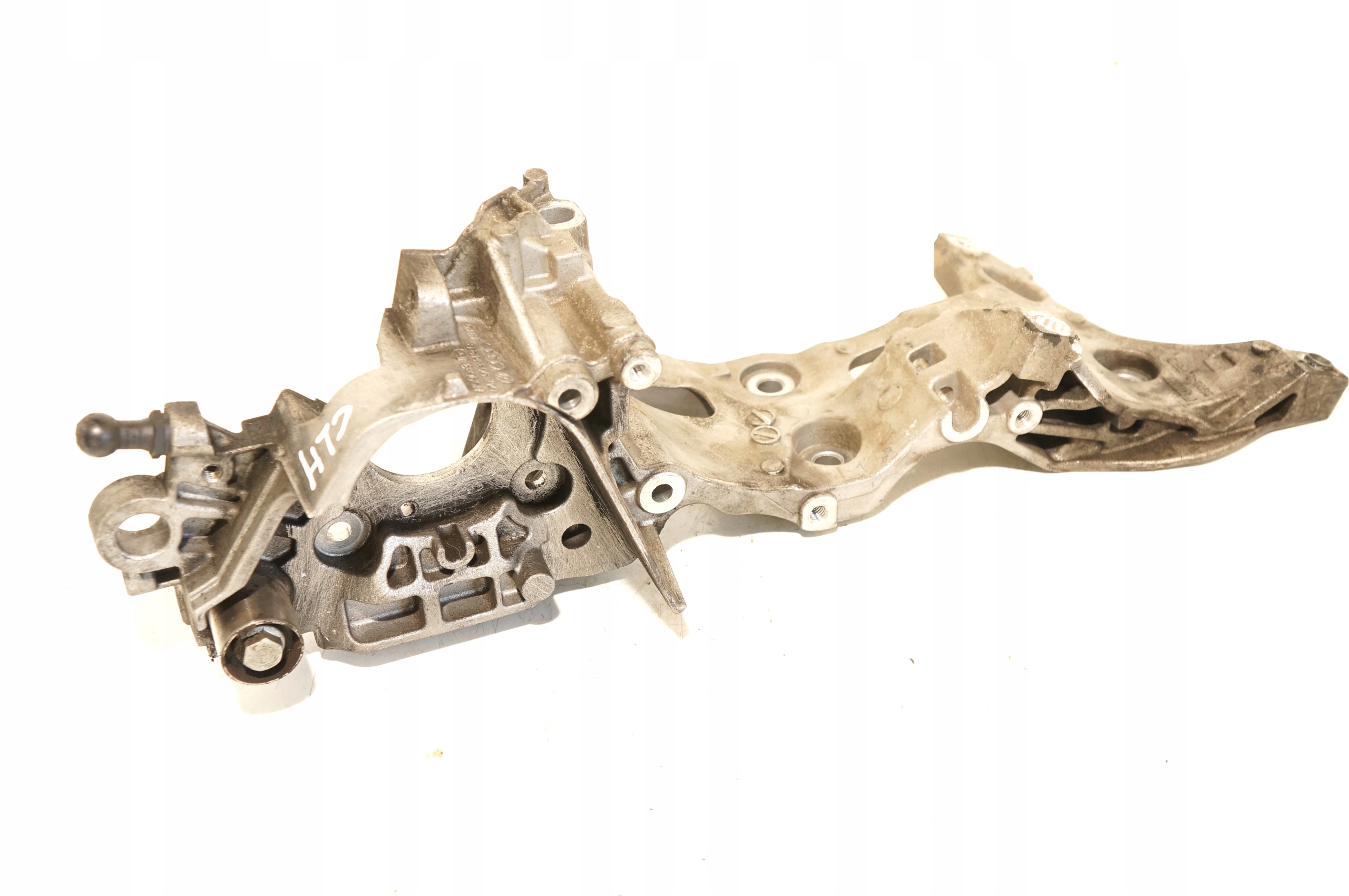 15182781552-696a768bdf370 ŁAPA WSPORNIK VW GOLF VII A3 A5 A6 C7 1,6 2,0 TDI CNH DCX CRL 04L903143B