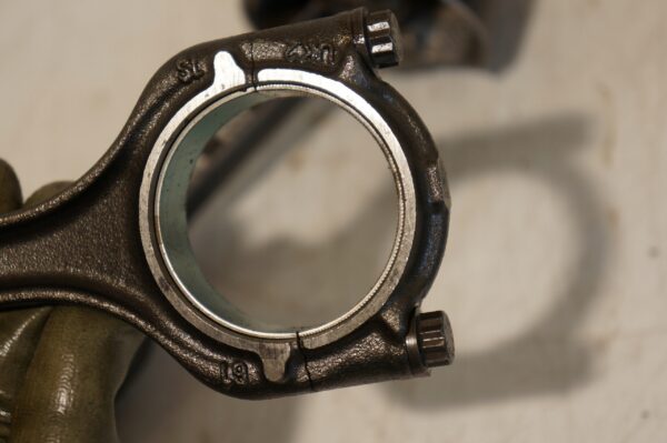 TŁOK KORBOWÓD VW GOLF VII A3 ARONA ATECA 1,4TSI TFSI CVN 74L6742 04ER UK2