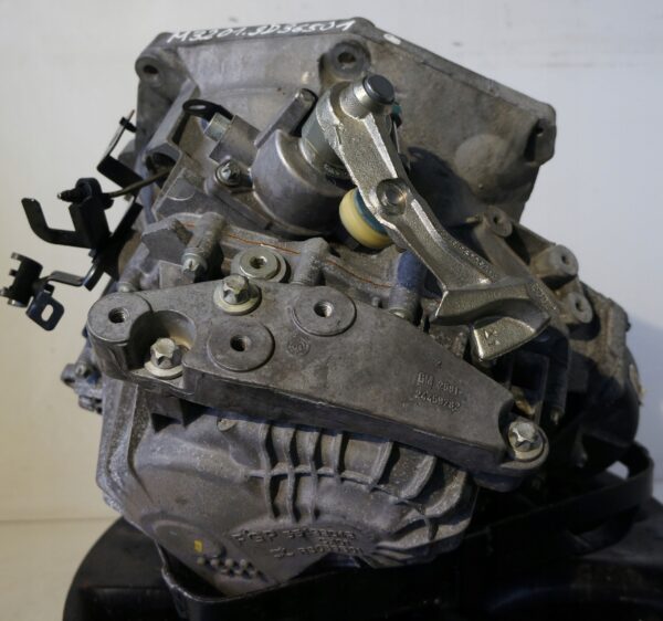 SKRZYNIA BIEGÓW OPEL 1.9 CDTI M32019D36501