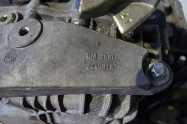 SKRZYNIA BIEGÓW OPEL 1.9 CDTI M32019D36501