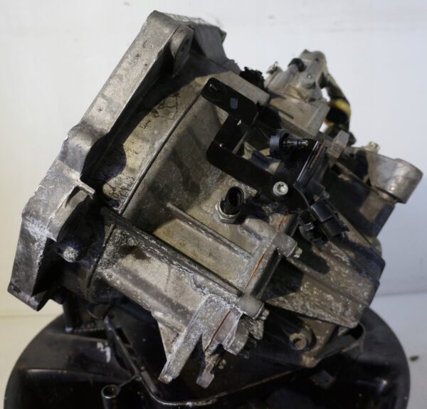 SKRZYNIA BIEGÓW OPEL 1.9 CDTI M32019D36501