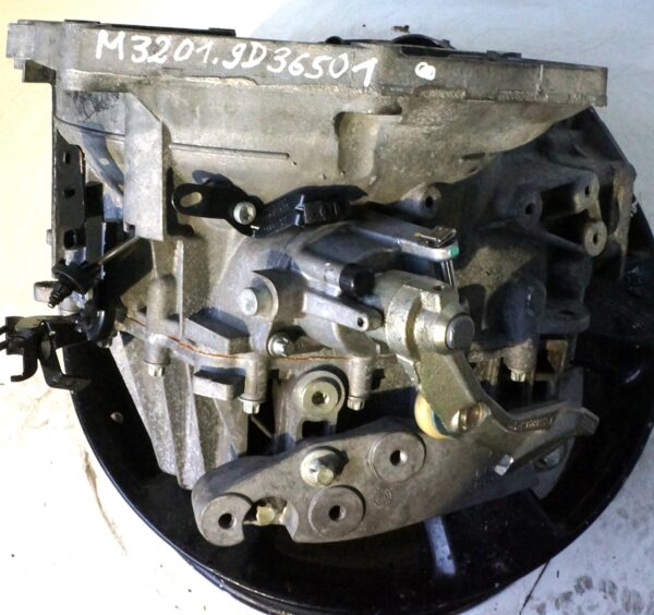 SKRZYNIA BIEGÓW OPEL 1.9 CDTI M32019D36501