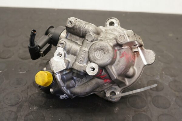 POMPA WTRYSKOWA MERCEDES 2.0 2.2 CDI 0445010736 A6540700001