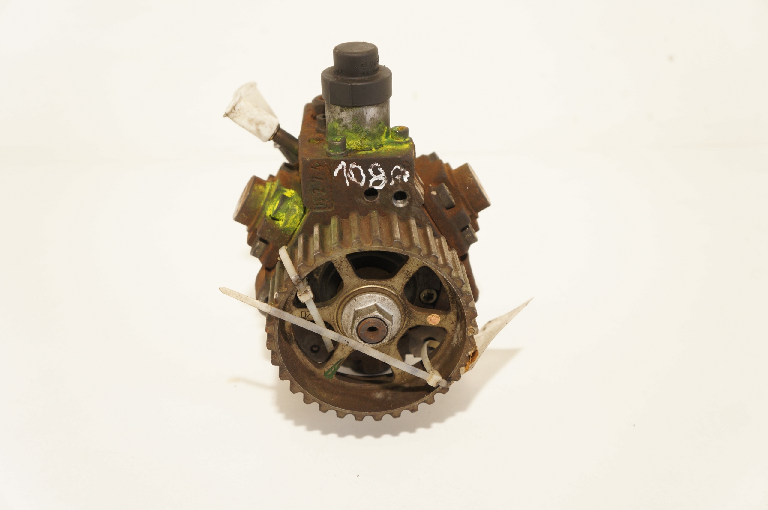 POMPA WTRYSKOWA RENAULT SUZUKI 1.9 DCI 0445010148 8200561664