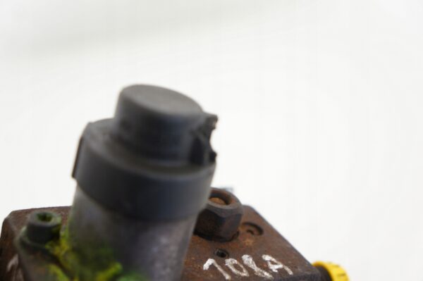 POMPA WTRYSKOWA RENAULT SUZUKI 1.9 DCI 0445010148 8200561664