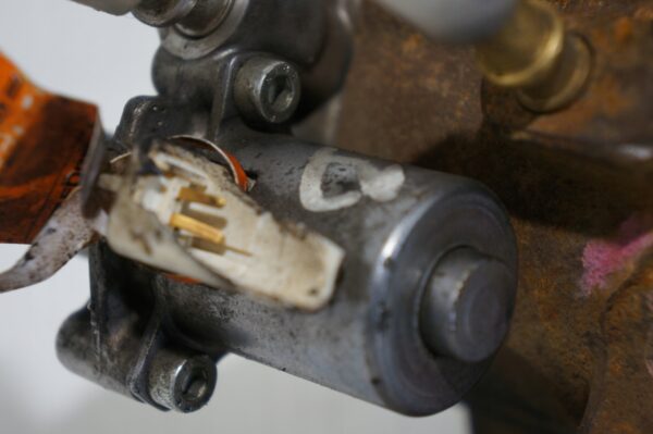 POMPA WTRYSKOWA CITROEN PEUGEOT 1.6 HDI A2C53381555 5WS40894